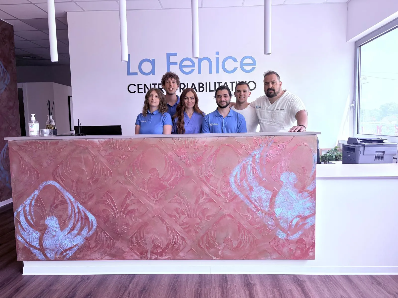 Het team van Centro Riabilitativo La Fenice in de kliniek